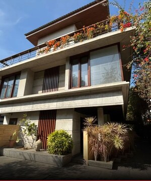 6+ BHK Villa For Sale in Suncity