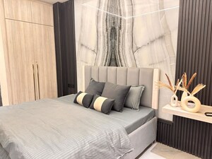 Bathroom in 1 BHK Builder Floor at Sector 38 – for Rent