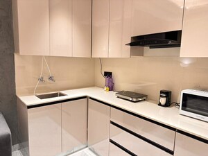 Kitchen in 1 BHK Builder Floor at Sector 38 – for Rent