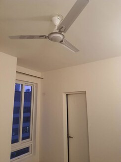2 BHK + Pooja Room Apartment For Rent in M3M Heights