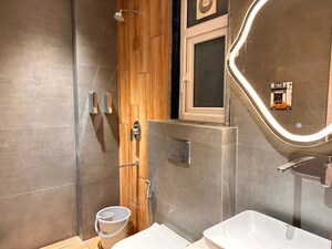 Attached Bathroom in 1 BHK Builder Floor at Sector 38 – for Rent