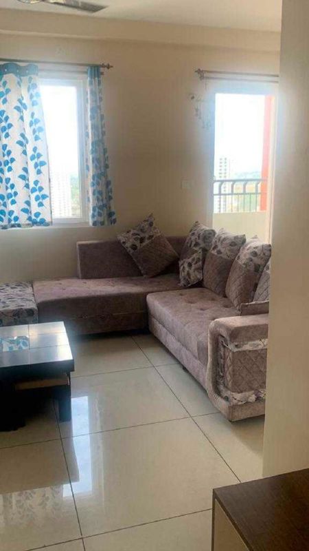 2 BHK Apartment For Rent in Prestige Lakeside Habitat