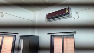 Bedroom in 1 RK Apartment at Vakola – for Rent