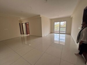 Room in 4 BHK Apartment at Sumadhura Folium, Whitefield – for Rent