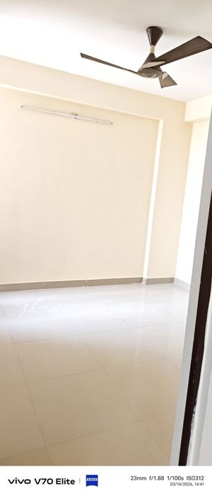 Room in 2 BHK Apartment at Maxheights Dream Homes, Kundli – for Rent