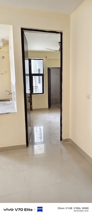 Room in 2 BHK Apartment at Maxheights Dream Homes, Kundli – for Rent