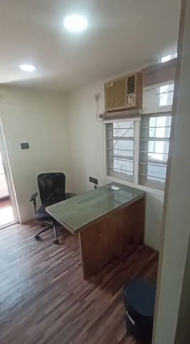 Team Area, chembur Commercial Office Space 910 Sq.Ft. In Chembur Mumbai 10167282