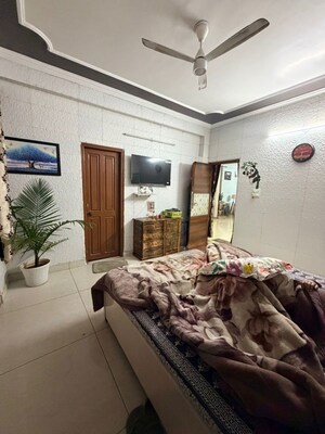 Bedroom in 2 BHK Builder Floor at Sainik Plaza, Sector 49 – for Sale