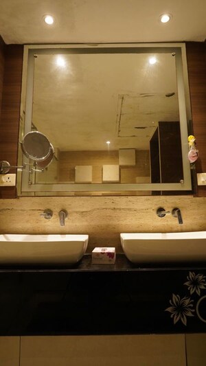 Bathroom in 5 BHK Apartment at Mahagun Marvella, Sector 78 – for Rent