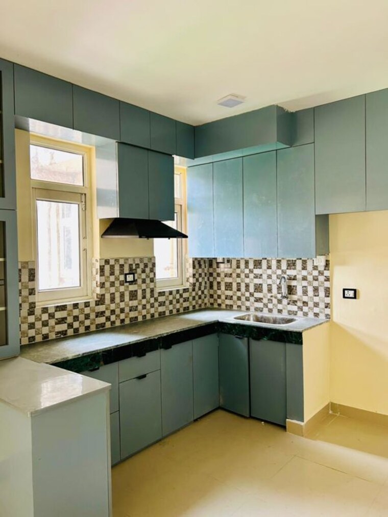 Kitchen, rof-alante 3 Bedroom 649 Sq.Ft. Apartment In Sector 108 Gurgaon 10167319
