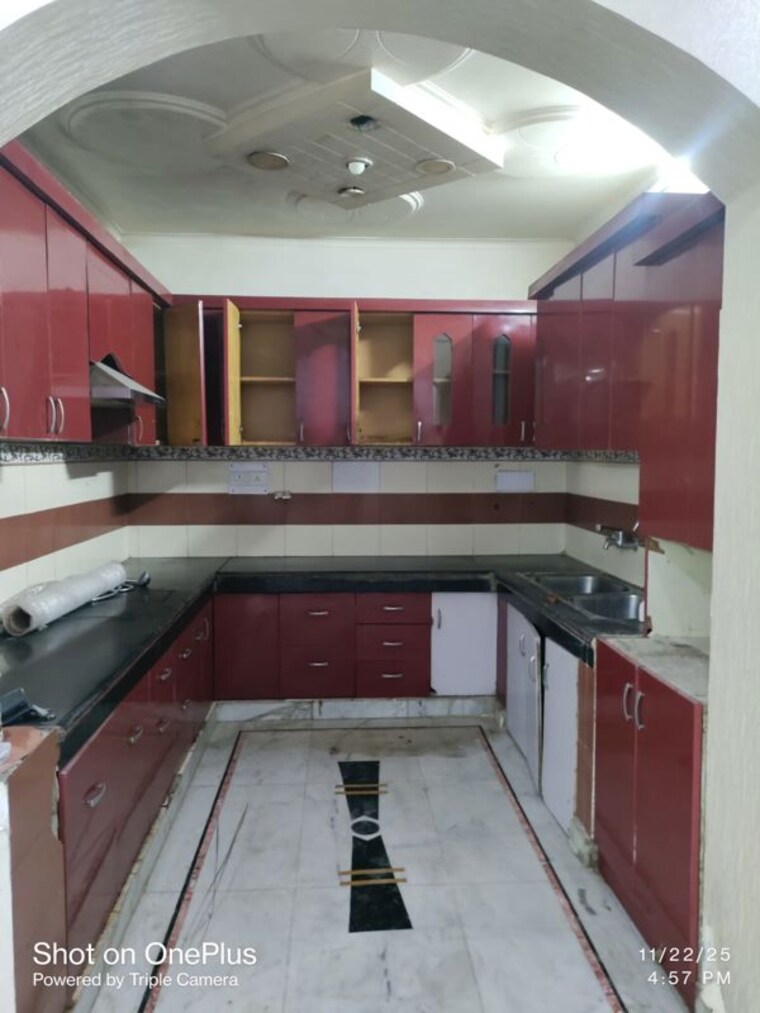 Kitchen, gyan khand ii 3 Bedroom 1500 Sq.Ft. Builder Floor In Gyan Khand ii Ghaziabad 10167369