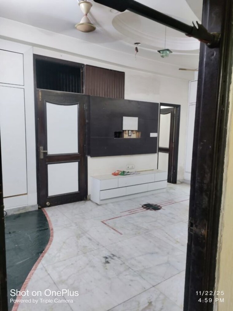 Room, gyan khand ii 3 Bedroom 1500 Sq.Ft. Builder Floor In Gyan Khand ii Ghaziabad 10167369