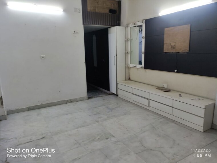 Room, gyan khand ii 3 Bedroom 1500 Sq.Ft. Builder Floor In Gyan Khand ii Ghaziabad 10167369