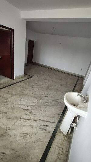 Bathroom in 2 BHK Apartment at Bariatu – for Sale