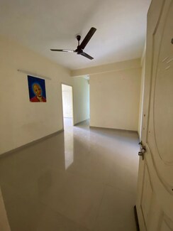 2 BHK + Pooja Room Apartment For Rent in Signature Global Prime