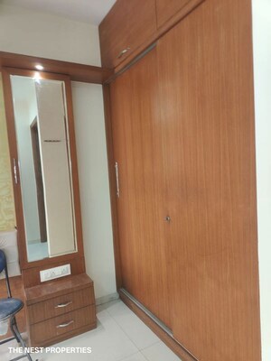 Furnished Amenities in 2 BHK Apartment at Chembur – for Rent