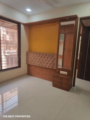 Living Room in 2 BHK Apartment at Chembur – for Rent