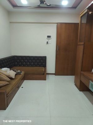 Bedroom in 2 BHK Apartment at Chembur – for Rent