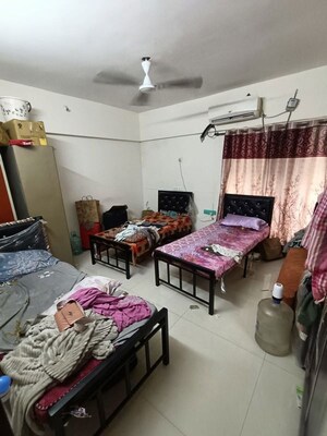 Room in  Pg at Kurla East – for Rent