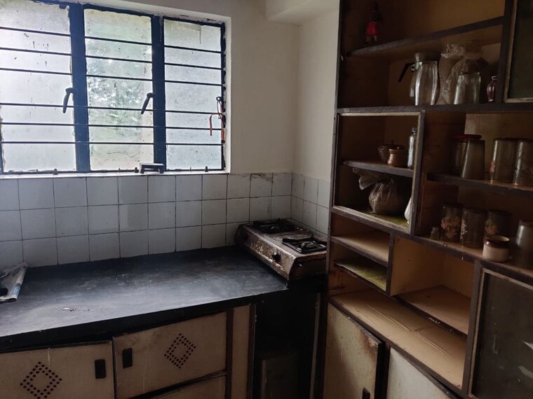 Kitchen, alkapuri society 1.5 Bedroom 680 Sq.Ft. Apartment In Alkapuri Society Pune 10167399
