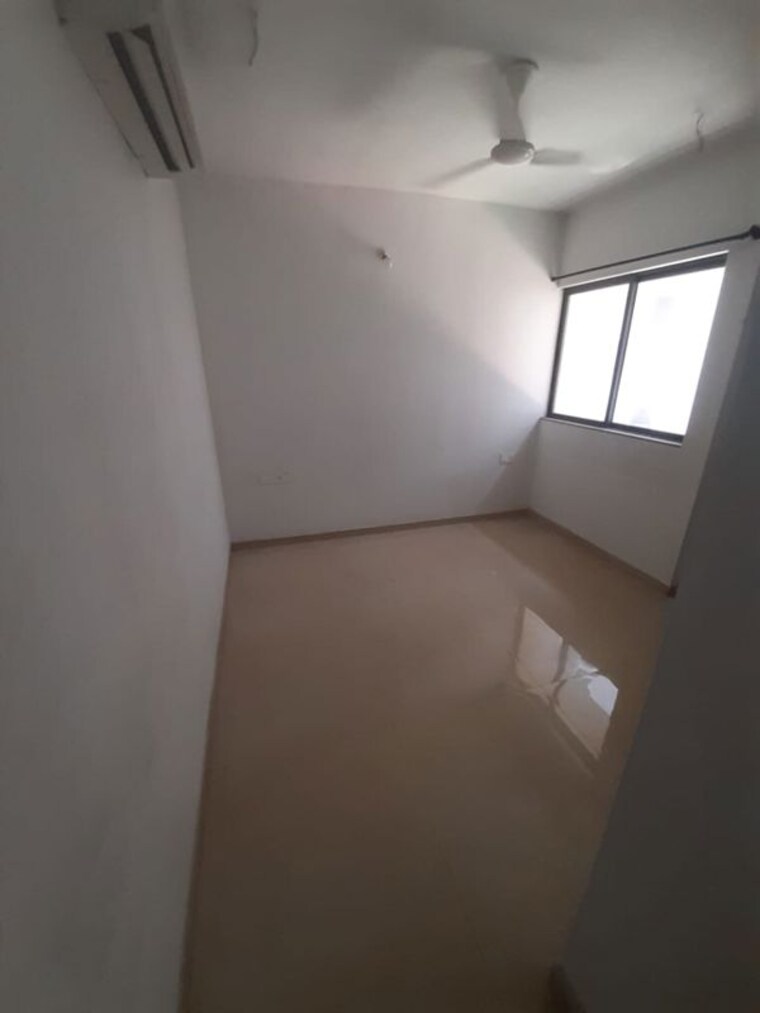 Room, lodha-palava-downtown-dombivli-east 2.5 Bedroom 1120 Sq.Ft. Apartment In Dombivli East Thane 10167468