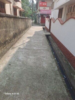 Balcony in 2 BHK Independent House at Harinavi – for Sale