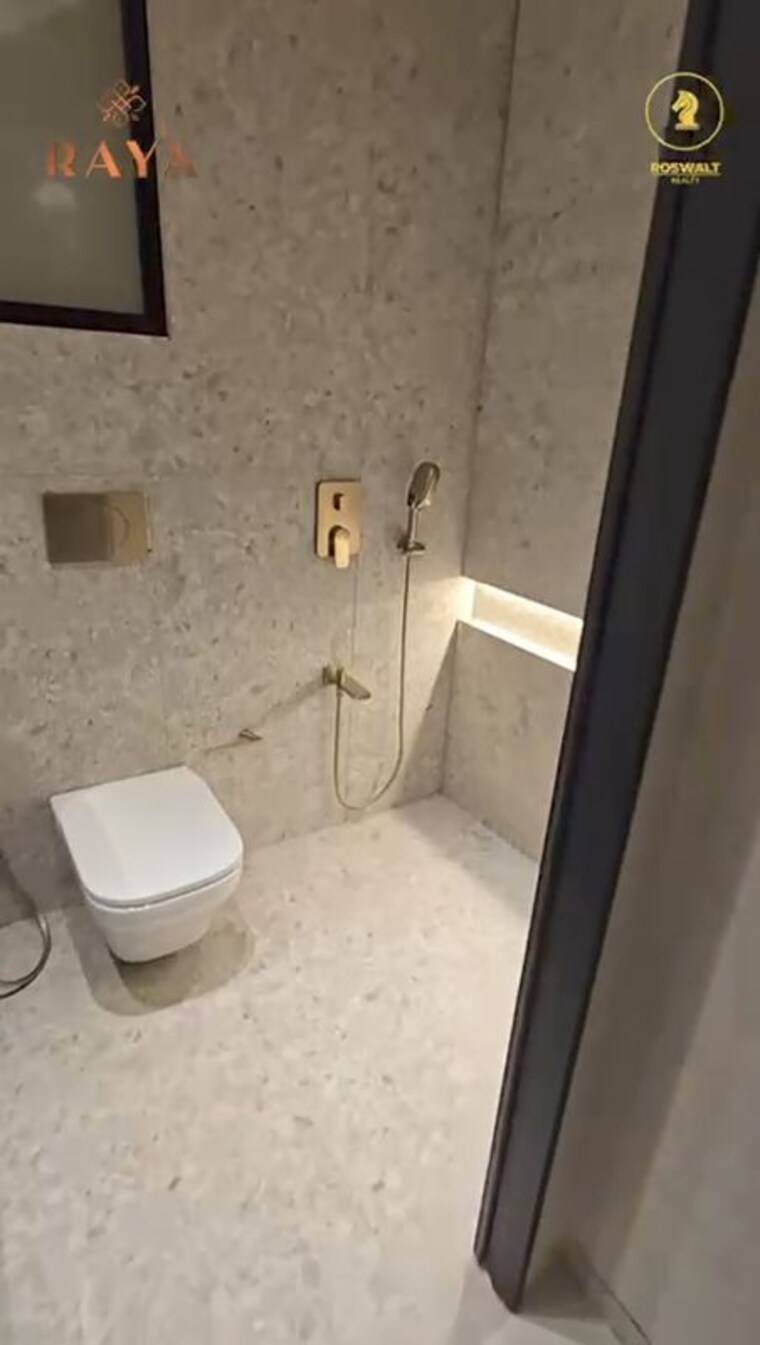 Bathroom, roswalt-raya 2 Bedroom 727 Sq.Ft. Apartment In Chembur Mumbai 10167506