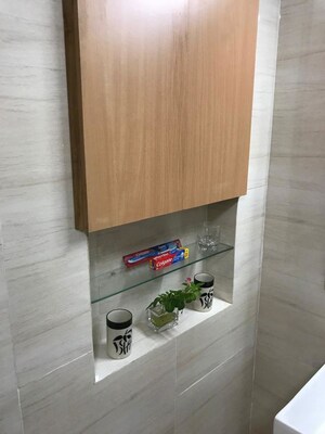 Bathroom in 1 BHK Apartment at Green Park – for Rent