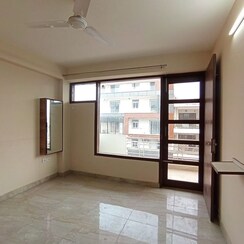 2 BHK + Pooja Room Builder Floor For Rent in Sector 46