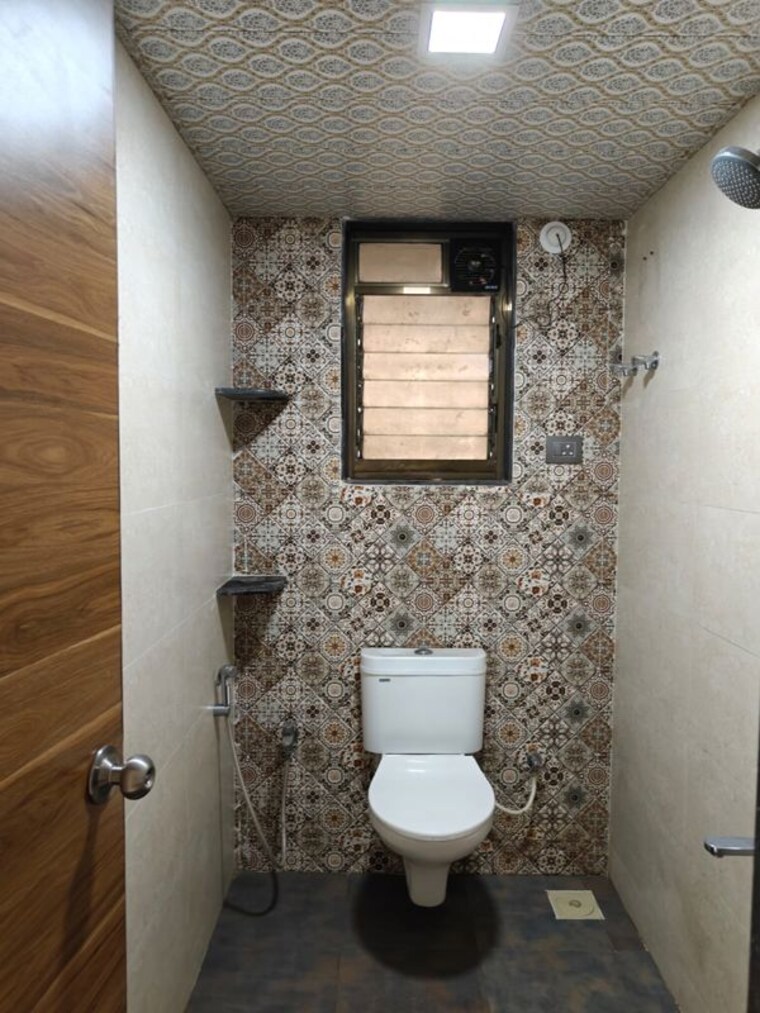 Bathroom, gajanan-shree-sai-jalaram 2 Bedroom 541 Sq.Ft. Apartment In Ulwe Navi Mumbai 10167580