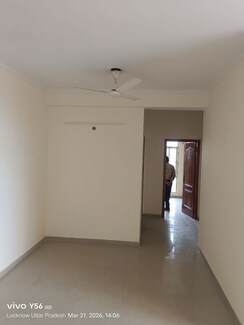 3 BHK Apartment For Rent in Omaxe Residency