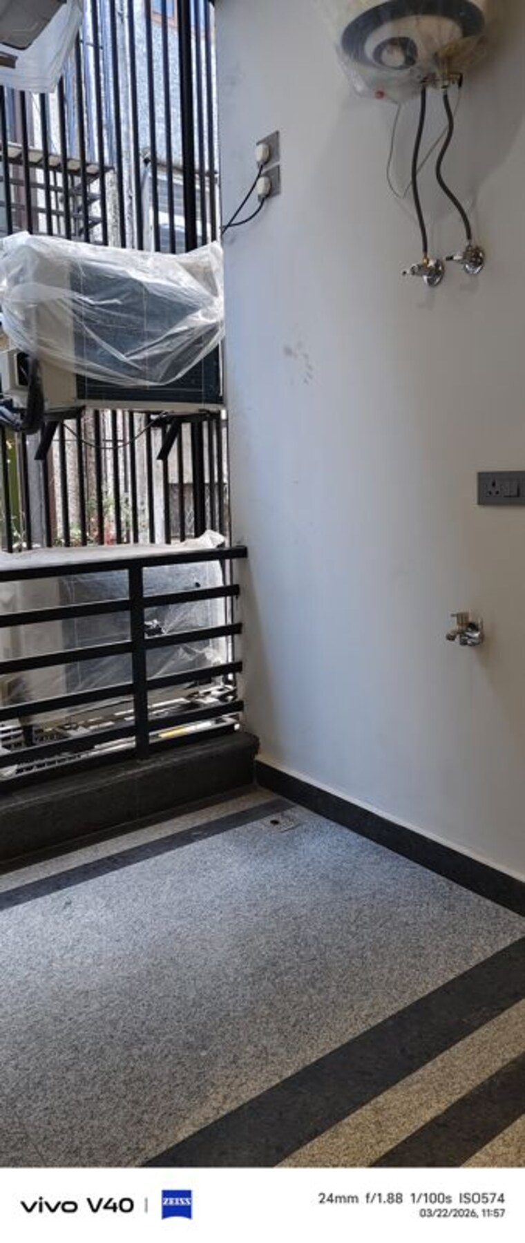 undefined, east of kailash 3 Bedroom 125 Sq.Yd. Builder Floor In East Of Kailash Delhi 10167612