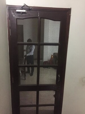 Room in 3 BHK Builder Floor at Sector 46 – for Rent