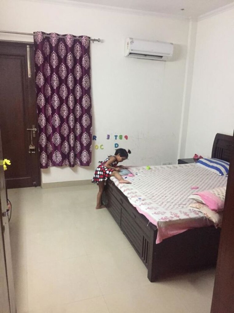 Bedroom, sector 46 3 Bedroom 1800 Sq.Ft. Builder Floor In Sector 46 Gurgaon 10167619