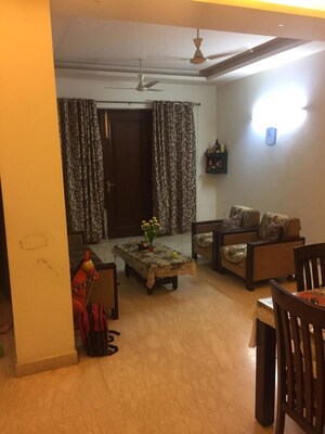 Living Room in 3 BHK Builder Floor at Sector 46 – for Rent
