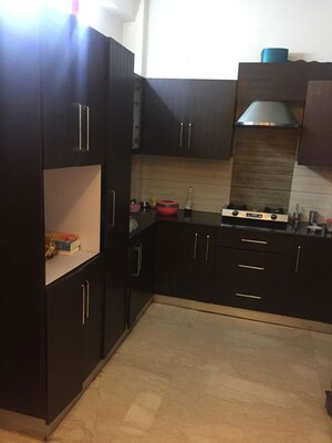 Kitchen in 3 BHK Builder Floor at Sector 46 – for Rent