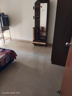 2 BHK + Pooja Room Apartment For Sale in VVIP Iconic Towers