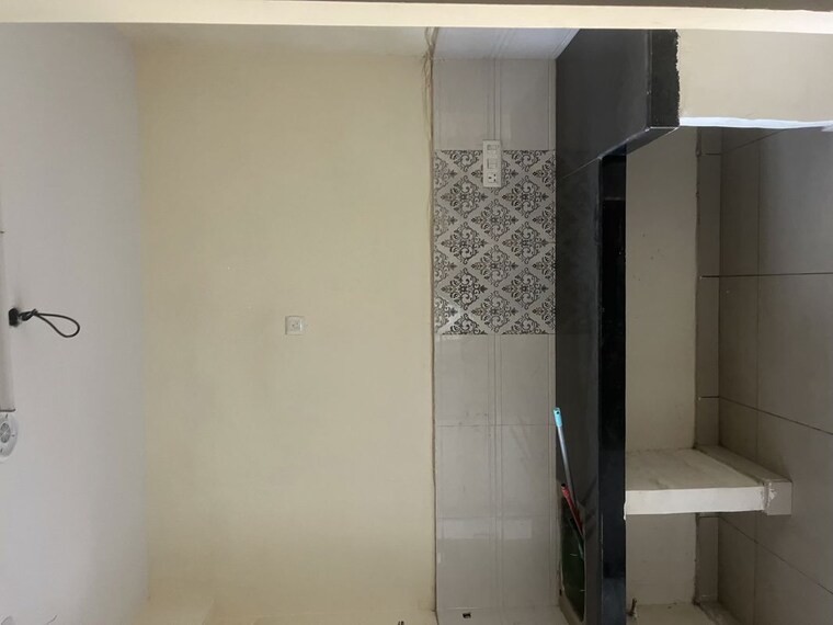 Kitchen, charms-castle 3 Bedroom 1500 Sq.Ft. Apartment In Raj Nagar Extension Ghaziabad 10141404