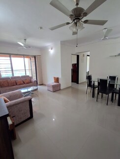 2 BHK Apartment For Rent in Thakur Vishnu Shivam Tower