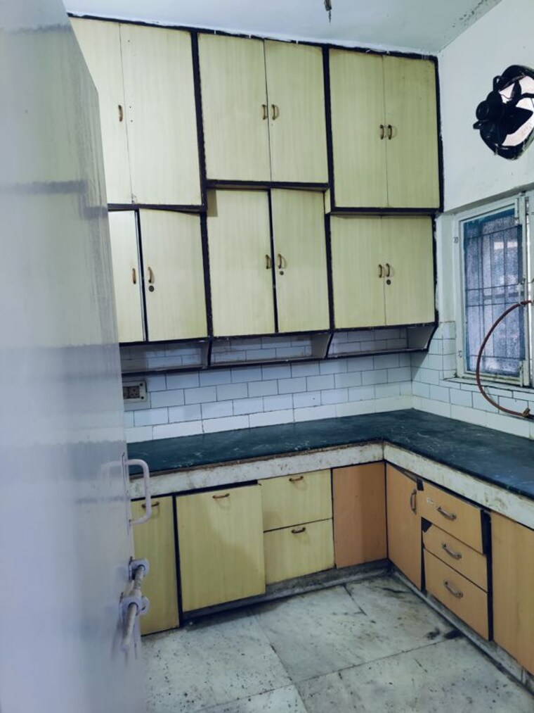 Kitchen, shatabdi-vihar 2 Bedroom 950 Sq.Ft. Apartment In Sector 52 Noida 10167707