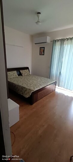 2 BHK + Pooja Room Apartment For Rent in Signature Global Prime