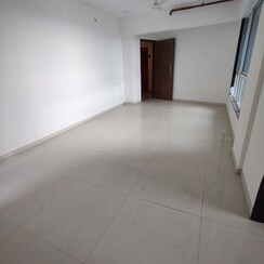 2 BHK + Extra Room Apartment For Rent in Shreeji Atlantis