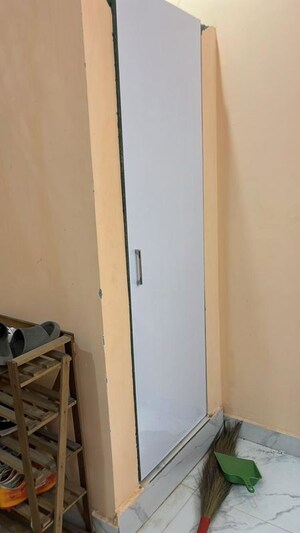 Furnished Amenities in 1 RK Builder Floor at Neb Sarai – for Rent