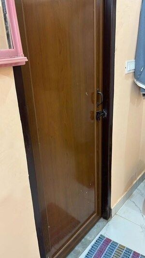 Furnished Amenities in 1 RK Builder Floor at Neb Sarai – for Rent