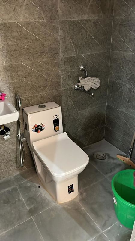 1 RkBuilder Floor For Rent in Neb Sarai