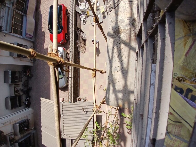 Balcony, goregaon east 1 Bedroom 550 Sq.Ft. Apartment In Goregaon East Mumbai 10167793