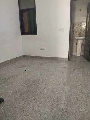 Room in 1 BHK Builder Floor at Neb Sarai – for Rent
