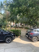 3150 Sq.Yd. Plot in Sector 21