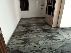 Room in 3 BHK Apartment at Satellite – for Sale