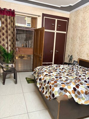 Bedroom in 3 BHK Builder Floor at Sainik Plaza, Sector 49 – for Sale